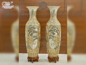 Đôi lộc bình men rạn đắp nổi Tứ Cảnh Tùng Cúc Trúc Mai vẽ Vàng 24k, cao 1m60
