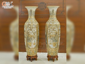 Đôi lộc bình men rạn đắp nổi Tứ Cảnh Tùng Cúc Trúc Mai vẽ Vàng 24k, cao 1m40