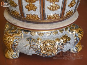 Đôi lộc bình men rạn đắp nổi tứ cảnh Tùng Cúc Trúc Mai vẽ vàng 24k, cao 1m75