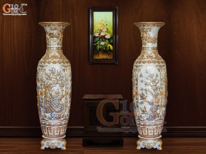 Đôi lộc bình men rạn đắp nổi tứ cảnh Tùng Cúc Trúc Mai vẽ vàng 24k, cao 1m75