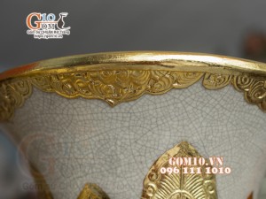 Đôi lộc bình men rạn đắp nổi Dát Vàng, họa tiết Tùng Cúc Trúc Mai cao 1m4