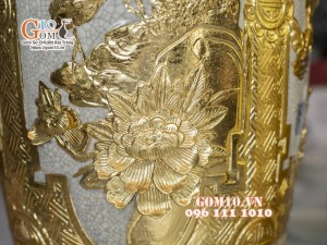 Đôi lộc bình men rạn đắp nổi Dát Vàng, họa tiết Tùng Cúc Trúc Mai cao 1m4