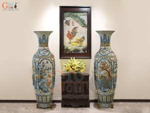Đôi lộc bình men rạn đắp nổi Tùng Cúc Trúc Mai, cao 1m55