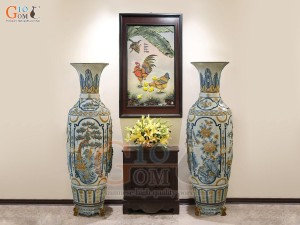 Đôi lộc bình men rạn đắp nổi Tùng Cúc Trúc Mai, cao 1m55