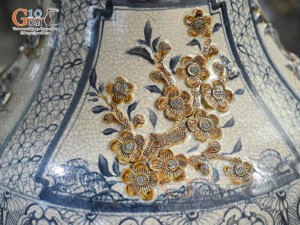 Đôi lộc bình men rạn đắp nổi Tùng Cúc Trúc Mai, cao 1m30 (Bổ khung vẽ)