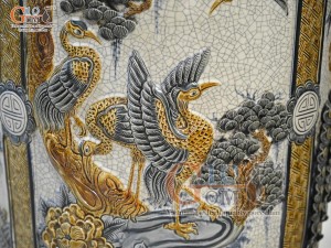 Đôi lộc bình men rạn đắp nổi Tùng Cúc Trúc Mai đuôi kênh, cao 1m75