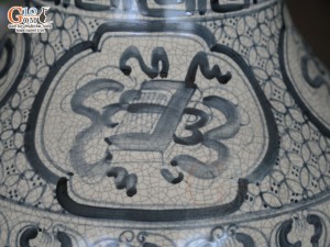 Đôi lộc bình men rạn nổi Tứ Cảnh Phúc Đức, cao 1m4