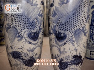 Đôi lộc bình men rạn, vẽ Lý Ngư Vọng Nguyệt 1m6 – Hàng vẽ kĩ