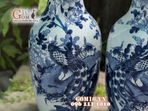 Đôi lộc bình men lam cổ họa tiết Chim Trĩ và hoa Phù Dung, cao 42cm