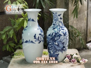 Đôi lộc bình men lam cổ họa tiết Chim Trĩ và hoa Phù Dung, cao 42cm