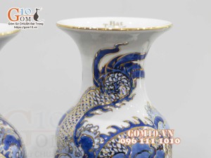 Đôi lộc bình men lam cổ họa tiết Rồng vẽ vàng 24k, cao 32cm