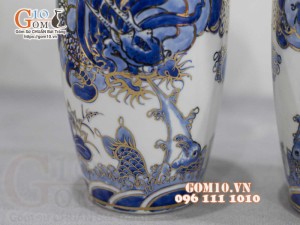 Đôi lộc bình men lam cổ họa tiết Rồng vẽ vàng 24k, cao 32cm