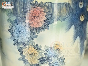 Đôi lộc bình men chàm cổ họa tiết Công Đào Phú Quý, cao 1m40