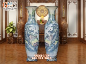 Đôi lộc bình men chàm cổ họa tiết Sơn Thủy, cao 1m75