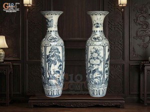 Đôi lộc bình men tràm cổ họa tiết Tứ Cảnh nổi, cao 1m40