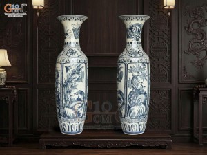 Đôi lộc bình men tràm cổ họa tiết Tứ Cảnh nổi, cao 1m40