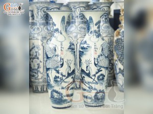 Đôi lộc bình men chàm cổ vẽ Lộc Hạc Trường Thọ, cao 1m60