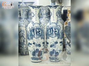 Đôi lộc bình men chàm cổ vẽ Phúc Đức Sen Cá, cao 1m40