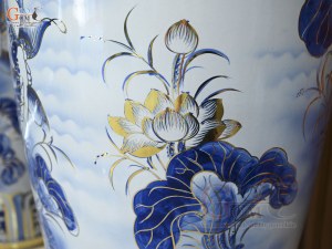 Đôi lộc bình men trắng họa tiết Hỷ Thọ Phúc Đức - cá chép liên hoa vẽ vàng, cao 1m40