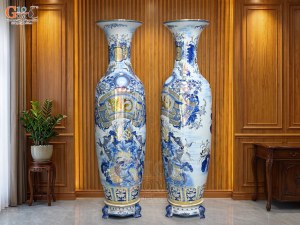 Đôi lộc bình men trắng họa tiết Hỷ Thọ Phúc Đức - cá chép liên hoa vẽ vàng, cao 1m40