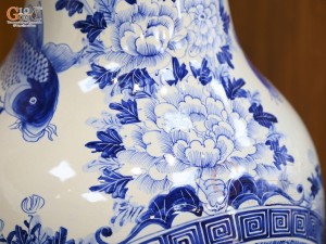 Đôi lộc bình men trắng vẽ Phúc Đức Trường Thọ, cao 1m75