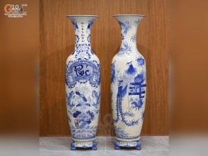 Đôi lộc bình men trắng vẽ Phúc Đức Trường Thọ, cao 1m75