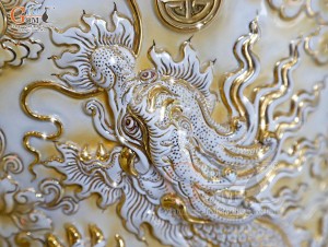 Đôi lộc bình men vân mây đắp nổi Cửu Long vờn mây vẽ vàng 24k, cao 2m