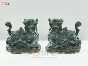 Đôi Nghê sứ men cẩm thạch, dài 19cm