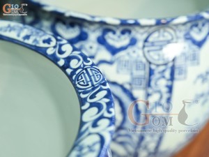 Đôi thống men lam cổ vẽ tứ cảnh Tùng Cúc Trúc Mai, đường kính 39cm