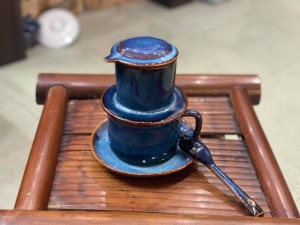 Bộ phin cà phê men hỏa biến kèm thìa