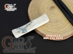 Gác đũa men kem vẽ Đào xanh