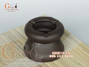 Gạt tàn đôi gốm đen khắc hoa