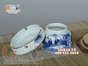 Gạt tàn men lam cổ vẽ Trúc Lâm Thất Hiền, viền vàng kim