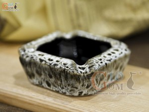 Gạt tàn vuông men báo hoả biến