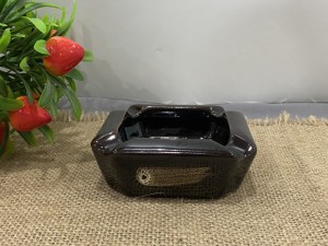 Gạt tàn vuông men hỏa biến gấm quẹt