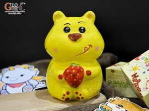 Heo sứ tiết kiệm dáng đứng màu vàng, cao 16,5cm