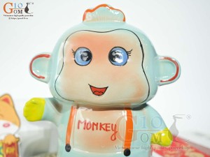 Khỉ sứ tiết kiệm màu xanh ngọc, cao 26cm