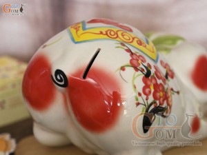 Heo sứ tiết kiệm dáng nằm mắt híp trắng, dài 23cm