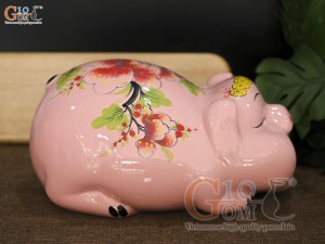 Heo sứ tiết kiệm dáng phệ màu hồng vẽ hoa phù dung, dài 25cm