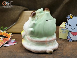 Tiểu Long tiết kiệm dáng ôm vàng màu xanh, cao 17,5cm