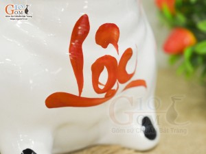 Heo sứ tiết kiệm mặt ngửa màu trắng chữ Lộc, cao 21cm
