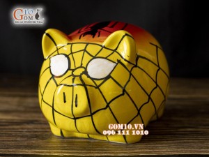 Heo sứ tiết kiệm phiên bản Người Nhện, màu vàng dài 20cm