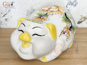 Heo sứ tiết kiệm vẽ hoa Phù Dung, màu trắng dài 32cm