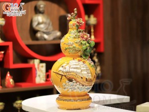 Hồ lô tài lộc men màu đắp nổi Thuận Buồm Xuôi Gió vẽ vàng 24k, cao 62cm