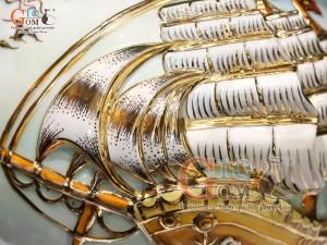 Hồ lô tài lộc men vân mây đắp nổi Thuận Buồm Xuôi Gió vẽ vàng 24k, cao 75cm (màu xanh loang)