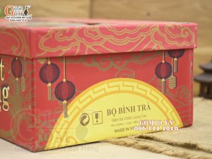 Hộp mica đựng ấm chén cao cấp, 38x23cm