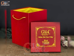 Hộp xi lót lụa đựng bình hút lộc 35cm (H40cm, 33x33cm) Hộp xi lót lụa đựng bình hút lộc 35cm (H40cm, 33x33cm)