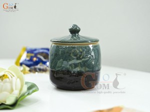 Hũ có nắp men hỏa biến đắp nổi hoa Sen, cao 12cm