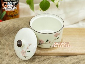 Hũ có nắp men kem vẽ hoa Đào phai, 9,5cm