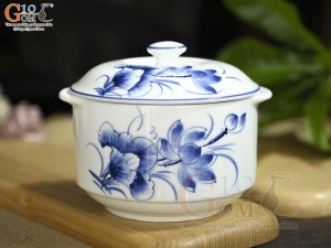 Hũ có nắp men trắng vẽ hoa Sen tràm, đường kính 12cm